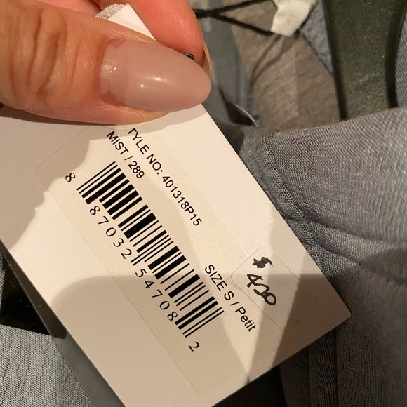 T by Alexander Wang Sweater (2 sizes) NWT - Picture 8 of 8